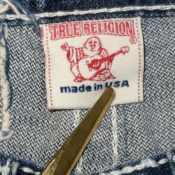 True Religion Vintage Y2K Low Rise Boot Cut Jeans - Picture 5 of 10